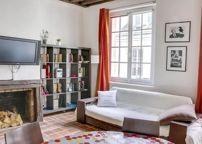 Unit 007 Marais Pompidou