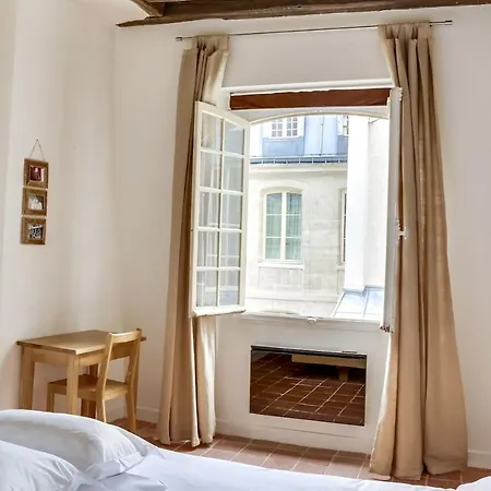 Unit 007 Marais Pompidou Διαμέρισμα